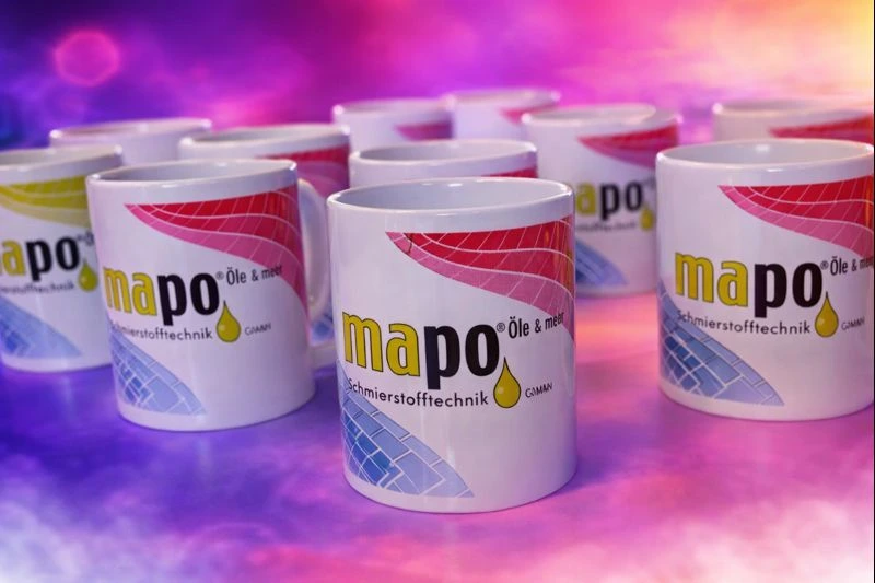 Tasse mit Werbeaufdruck von der Firma mapo gembh