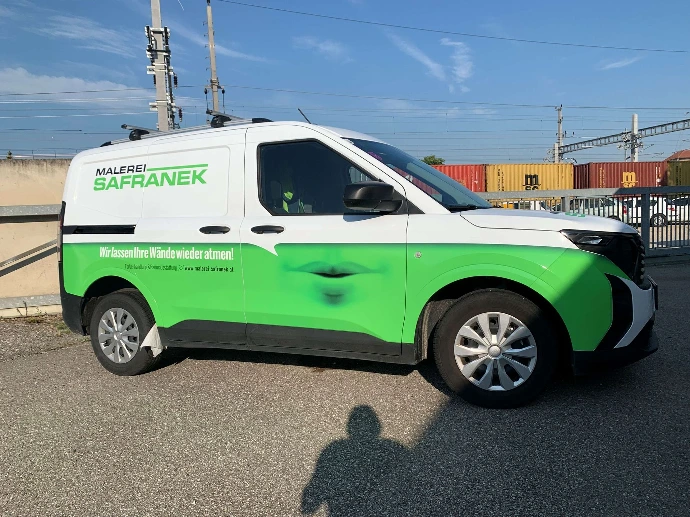 Vollfolierung Kastenwagen Firma Safranek Bezrik Bruck
