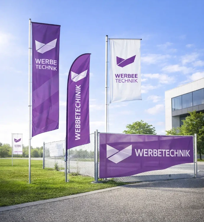 Hissfahnen und Banner für Innen- und Außenwerbung im Raum Bruck, Baden von MoJo Graphix